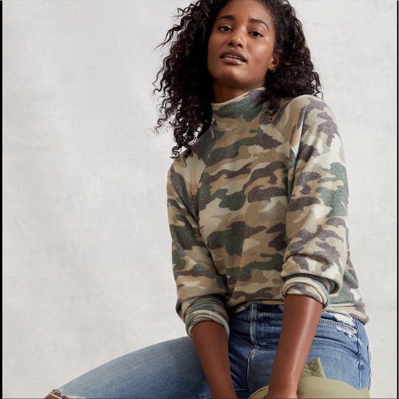Anthropologie Maeve Camo Turtleneck 